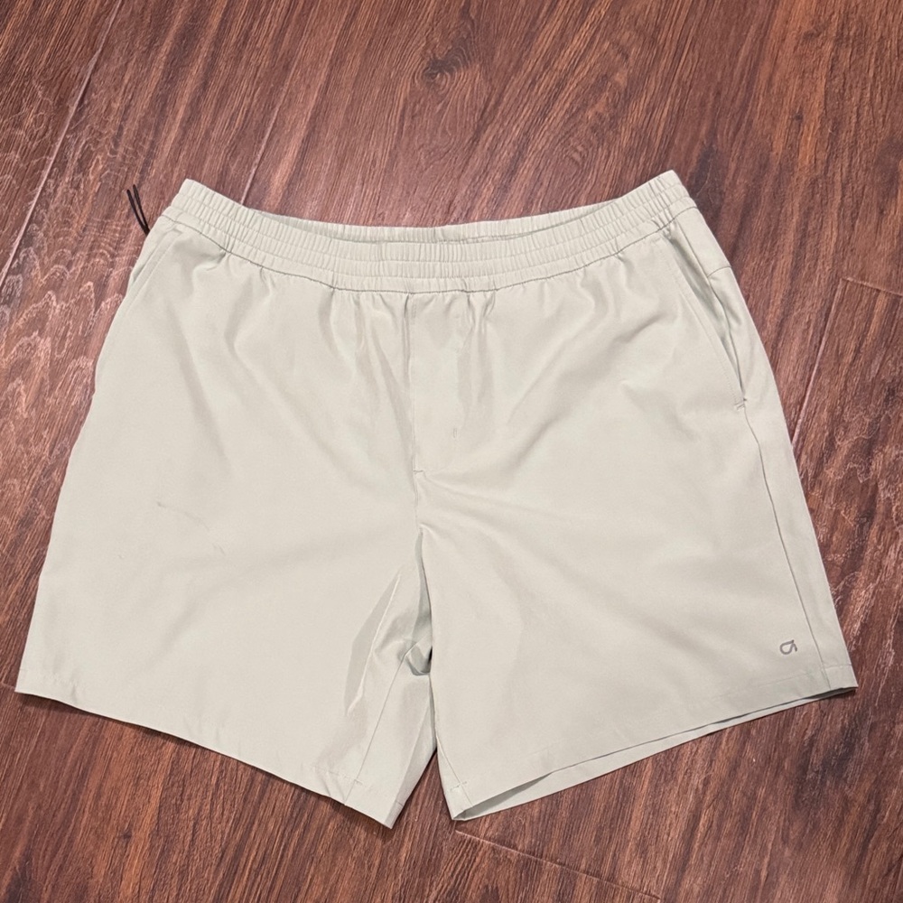 GapFit Men's Light green Shorts
